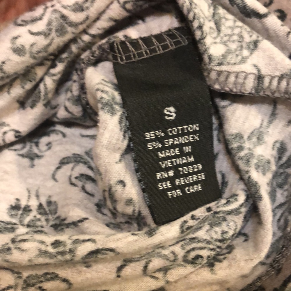 Two Rue21 Tops - Picture 8 of 9